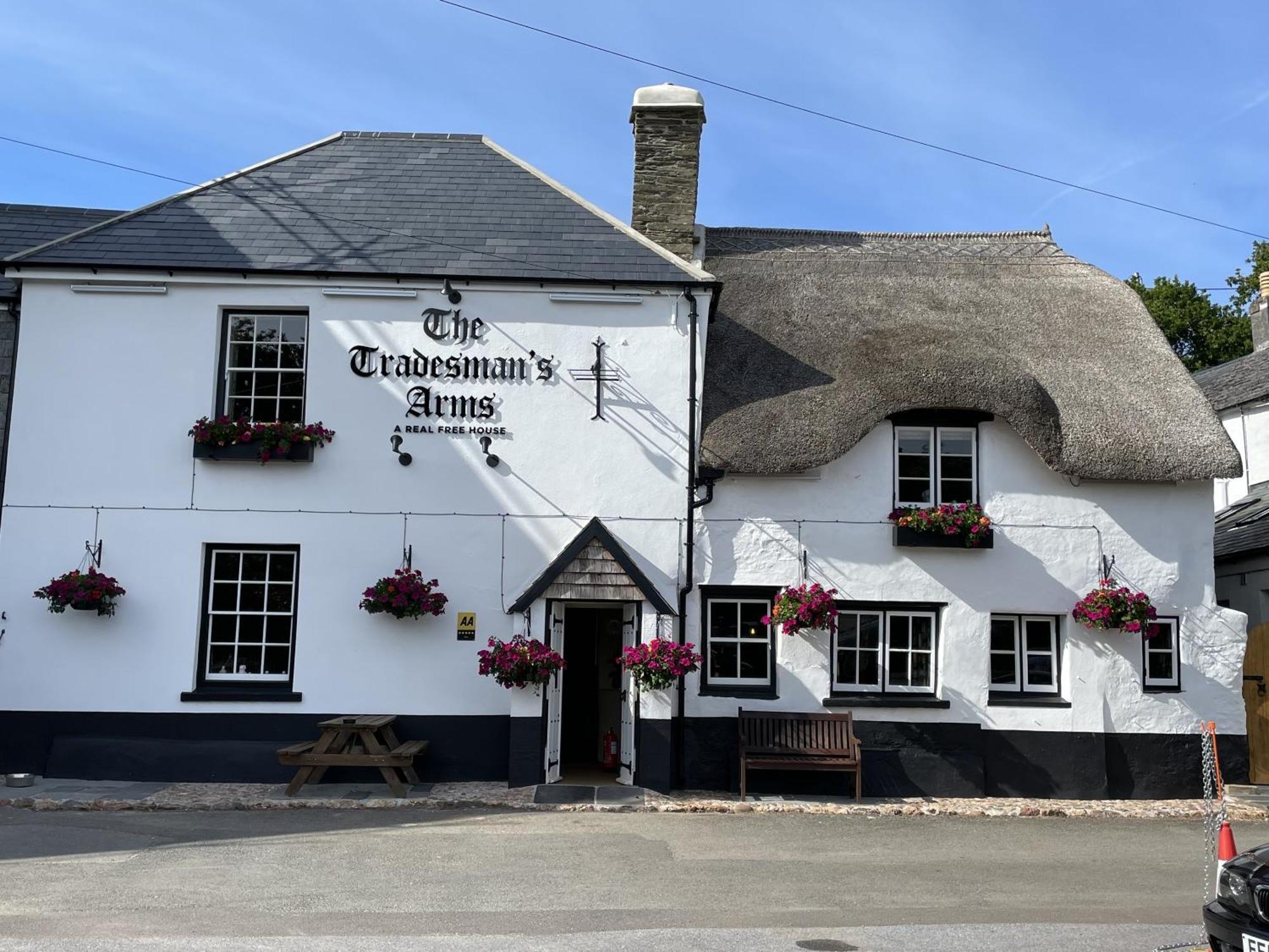 The Tradesmans Arms Acomodação com café da manhã Kingsbridge  Exterior foto